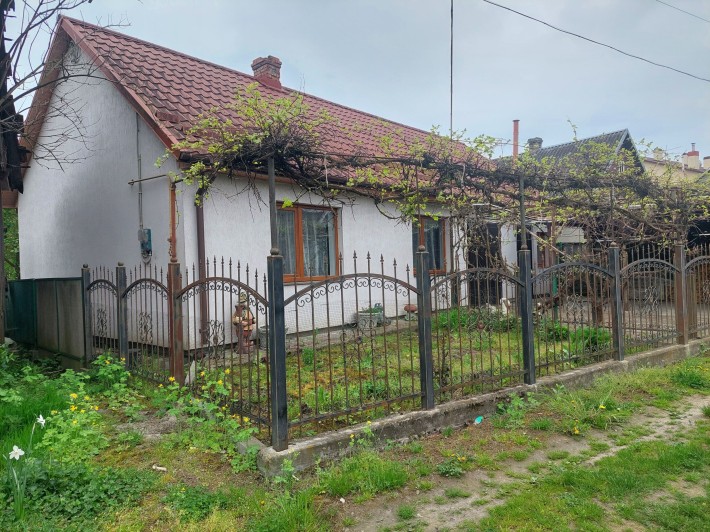 Продаж будинку 62.4м2  в. Галицька, м. Стебник - фото 1