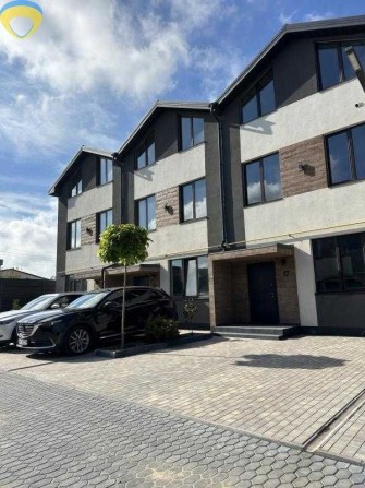 В продажу ТАУНХАУС з 2 власними парко місцями-Авангард - фото 1