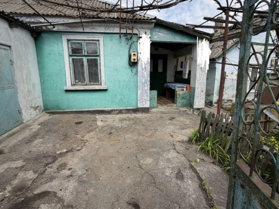 Продам дом на Ленпоселке р-н 130 школы ул. Горизонтальная Авангард