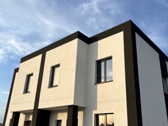 Продаж котеджу поруч 3ї поліклініки Ровно