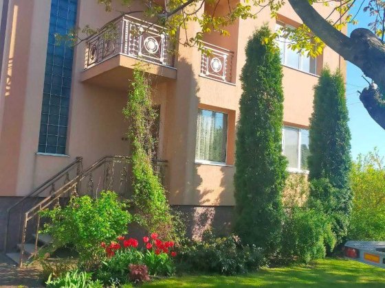 Будинок в передмісті с Обарів 135 м2 20 сот.  149 000