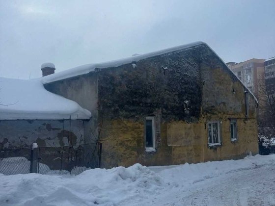 Житловий будинок площею 85,6 кв.м та земельна ділянка у м.Тернопіль Тернопіль