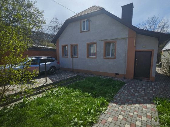 Продаж будинку в центрі Суми