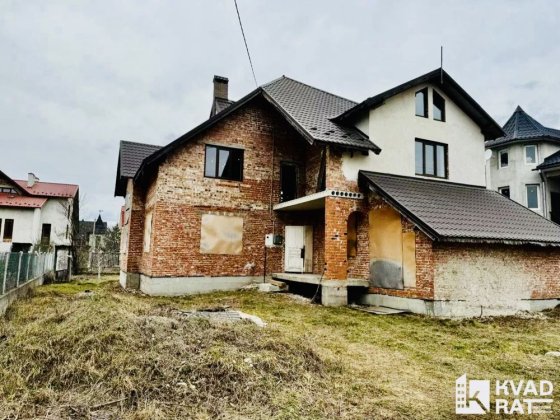 Продаю будинок в с.Опришівці Івано-Франківськ