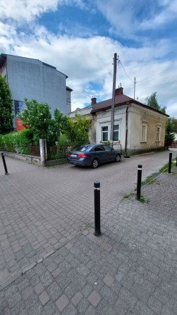 Будинок з подвір'ям у центрі франківська - фото 1
