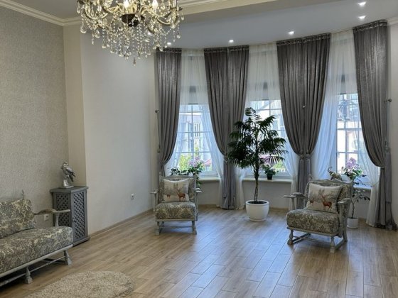 Продам Будинок біля Кварцу Черновцы