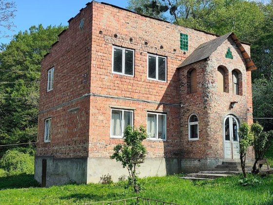 Продаж Будинка,в місті р-н Фастівської Черновцы