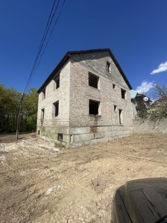 Продаж кутової ділянки з недобудовою Червениця вул.Лісова - фото 1