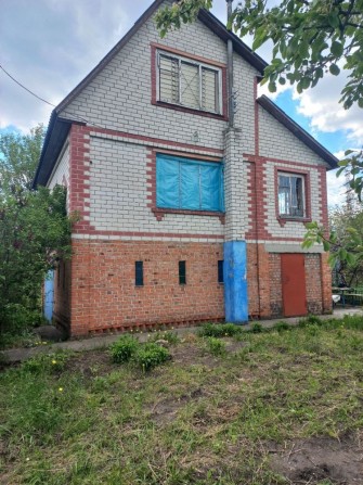 Продаж дачі з грубою та гаражем  в межах міста. СТ  Жайворонок, 10 соток приватизованої землі - фото 1