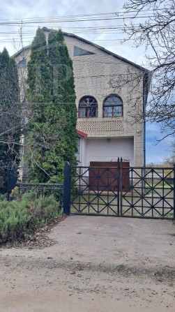 Продам добротний будинок - фото 1