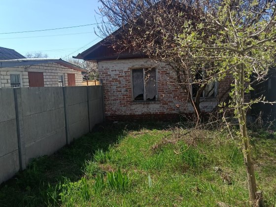 Продаж частини будинку під реконструкцію в районі Голівуду Чернігів