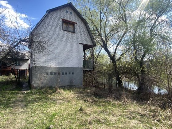 Продам дачу біля водойми Чернігів