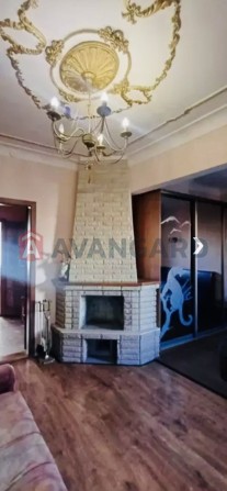 Продам  Мрію для Родини, три будинки , пр.Свободи, 183 м2 - фото 1