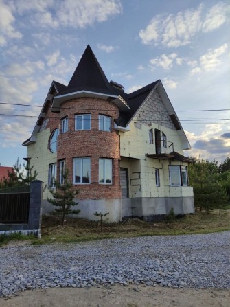 Продам будинок з ділянкою - фото 1