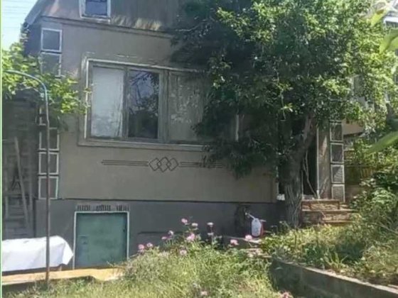 (13) Продам будинок з мансардою у Великодолинському Великодолинське