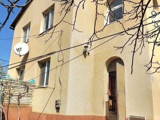 (13/1) Продам чудовий 2-поверховий будинок біля Великодолинського. Великодолинське