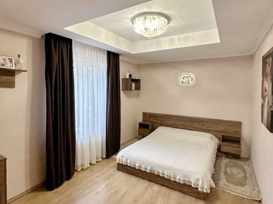 tir В продажу 4-к будинок з новим ремонтом в Нерубайському Нерубайське