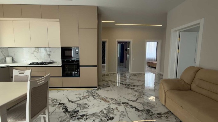 Продам новый дом с евроремонтом в Нерубайском - фото 1