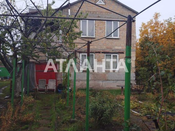 Большой капитальный дом в с.Светлое-7км от Одессы. 6соток земли. Светлое