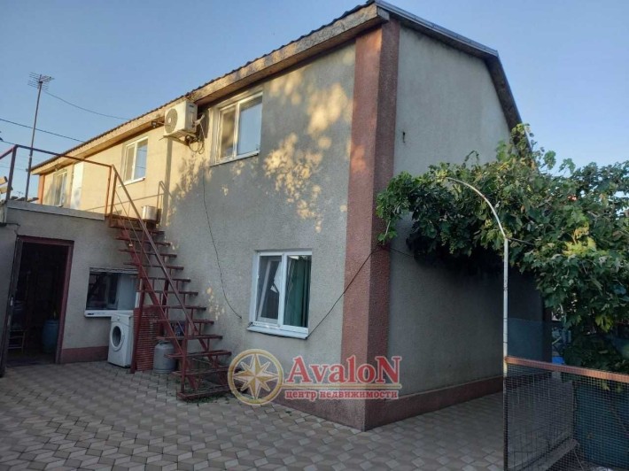 Продам дом в с. Светлое( старые дачи) полный пакет документов - фото 1