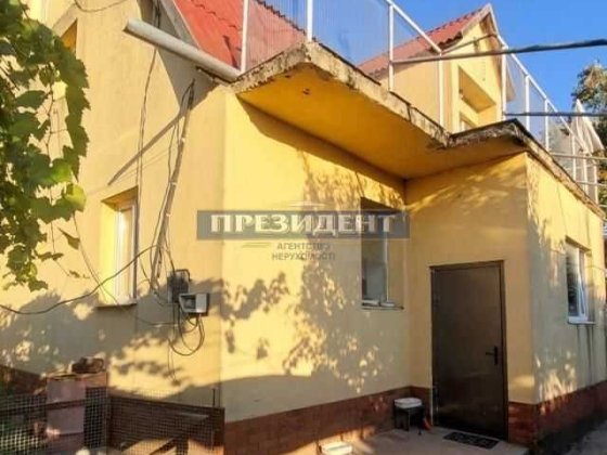(3-50) Отличный крепкий дом в пригороде Корсунцы