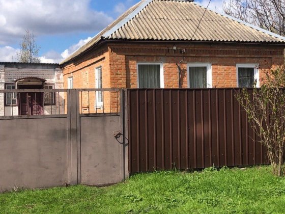 Будинок 72кв+33 сотки. Полтавська обл. с. Тарасівка Пирятин