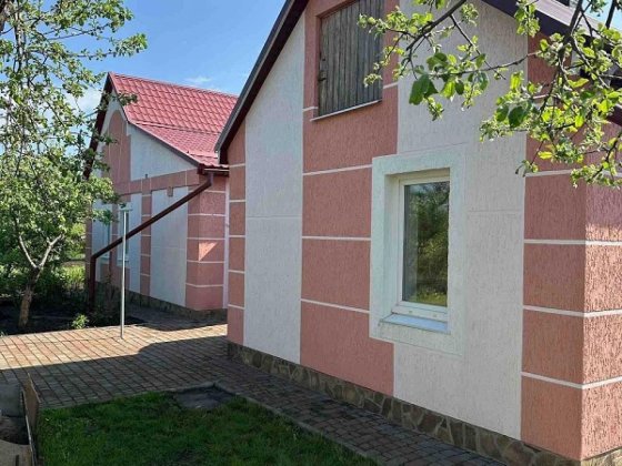 Капітальний доглянутий будинок в Шостаках Супруновка