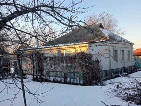 Продаж добротного будинку у центрі м. Гребінка. Державні програми. Гребенка