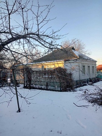 Продаж добротного будинку у центрі м. Гребінка. Державні програми. - фото 1