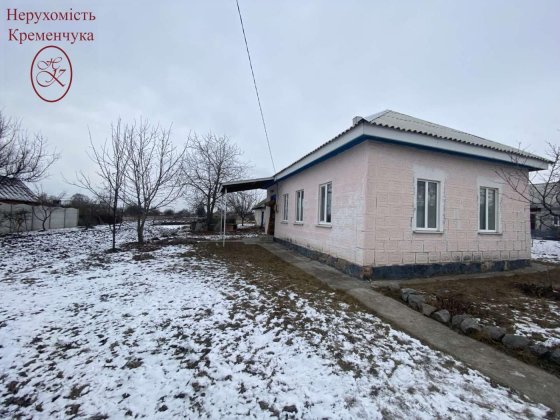 Продаж / Будинок/ р-н новий центр Градижск