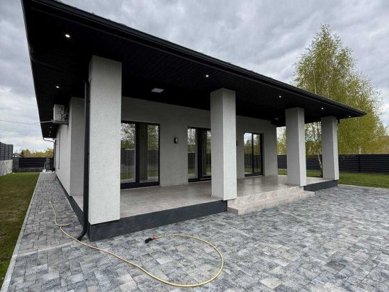 Продам будинок Американка з ремонтом , в 2х від Рівного ! газ Белая Криница