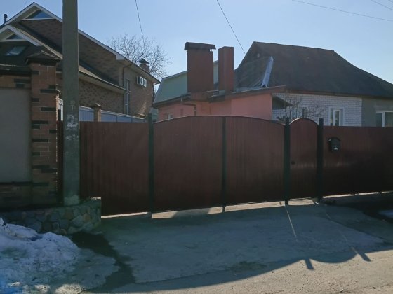 Супер пропозиція! Два будинки в районі Вени, вул. Міхновського! Чернігів