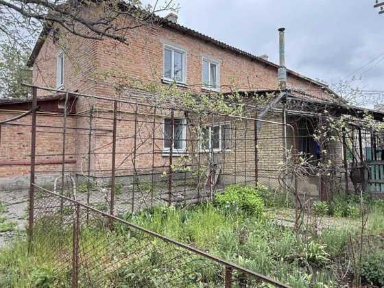 Продаж 2-поверхової частини будинку, 70 кв.м Кропивницький
