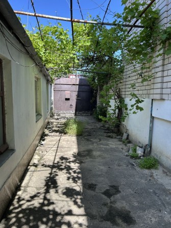 Продаю ДВА дома за ціною ОДНОГО, гараж, вул. 3 воєнна - Купорна - фото 1