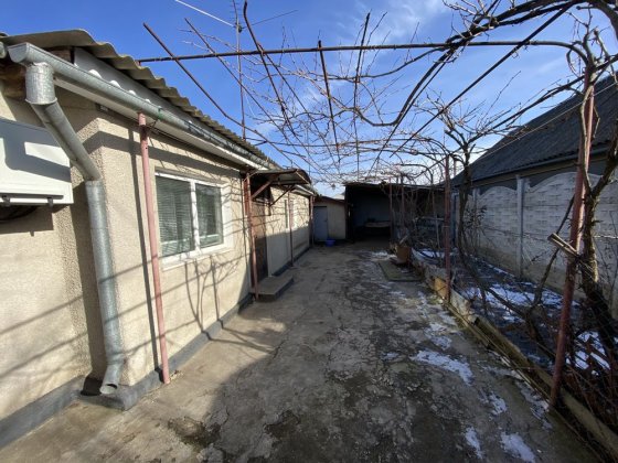 Продається добротний будинок можливе «Є-відновлення» вул.Княжа S1
