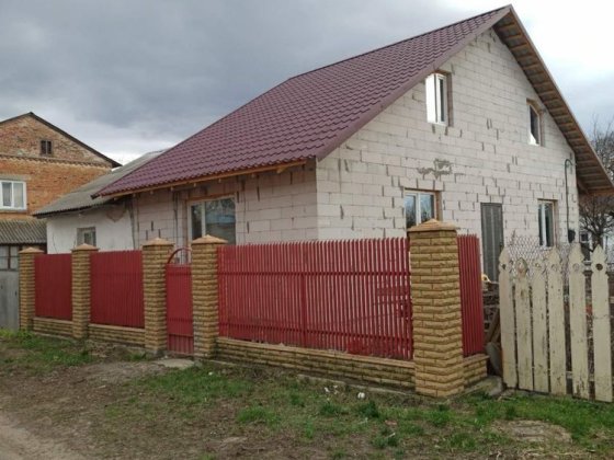 Продам будинок по вулиці Чернігів