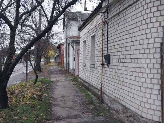 Частина будинку 50м, Толстого ( Болдіна гора), всі комунікації!