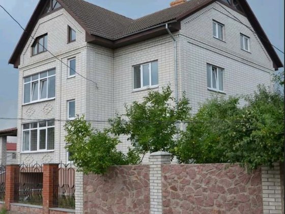 N:13159 - Продаж будинку, 10-кімн., Крошня, вул. Гаражна, 400 м² Житомир