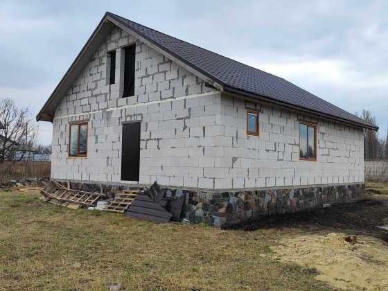 Продам не добудований будинок загальна площа 120 кв.м; м.Житомир. Житомир