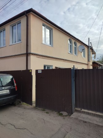 Продам велику частину будинку в районі автовокзалу - фото 1