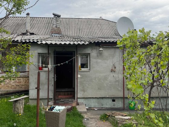Продается ½ Дома р-н Нивы Пухова Чернигов
