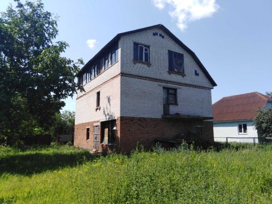 Приватний будинок в районі Астра Чернигов
