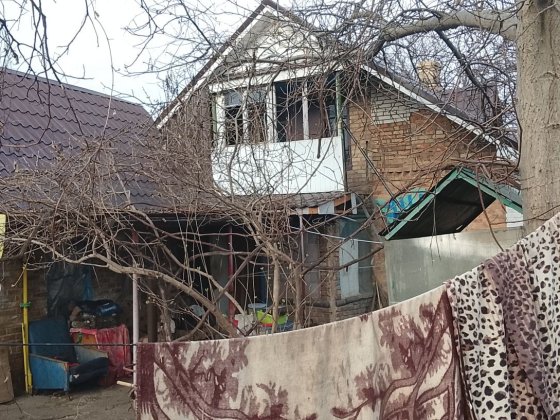 Продати будинок по дарственній Петропавлівська Борщагівка світло газ все є школа рядом рядом магазин Петропавлівська Борщагівка
