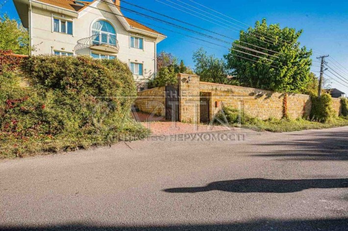 Оренда будинку в с. Гореничі - фото 1