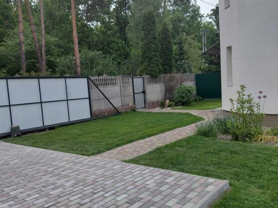 Оренда. Затишна половина будинку 140 м² напроти лісу - Віта-Поштова Вита-Почтовая