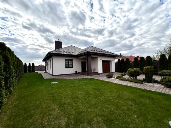 Продаж укомплектованої американки з гаражем та басейном! Обарів