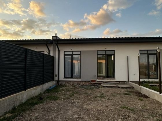 Продаж котеджу за ціною квартири на Макарова ПІД СЕРТИФІКАТ! Обарів
