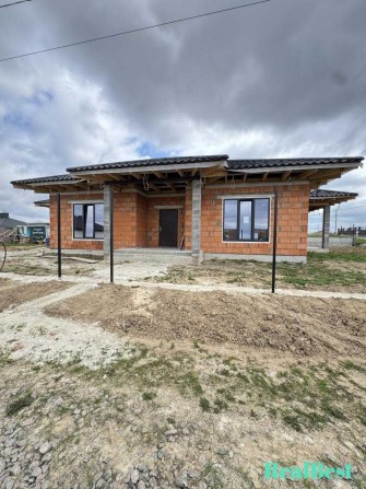 Продаж / Будинок /Корнин поблизу м.Рівне - фото 1