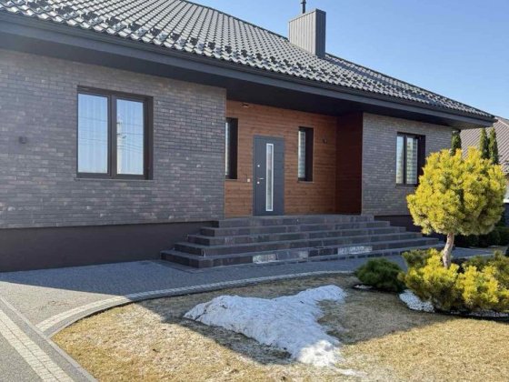 Продаж окремого будинку з ремонтом у районі Бармаків Бармаки
