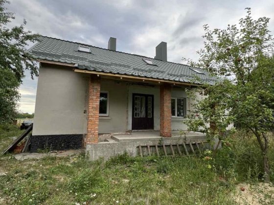 Незавершене будівництво в Житині по Шевченка Великий Житин